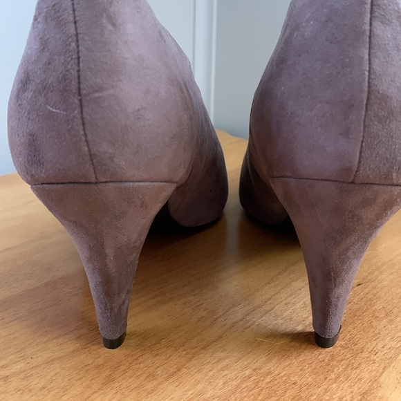 Olivia Miller “Penny” faux suede heels pumps women’s size 11 Taupe NWOT 3” heel - Picture 4 of 9